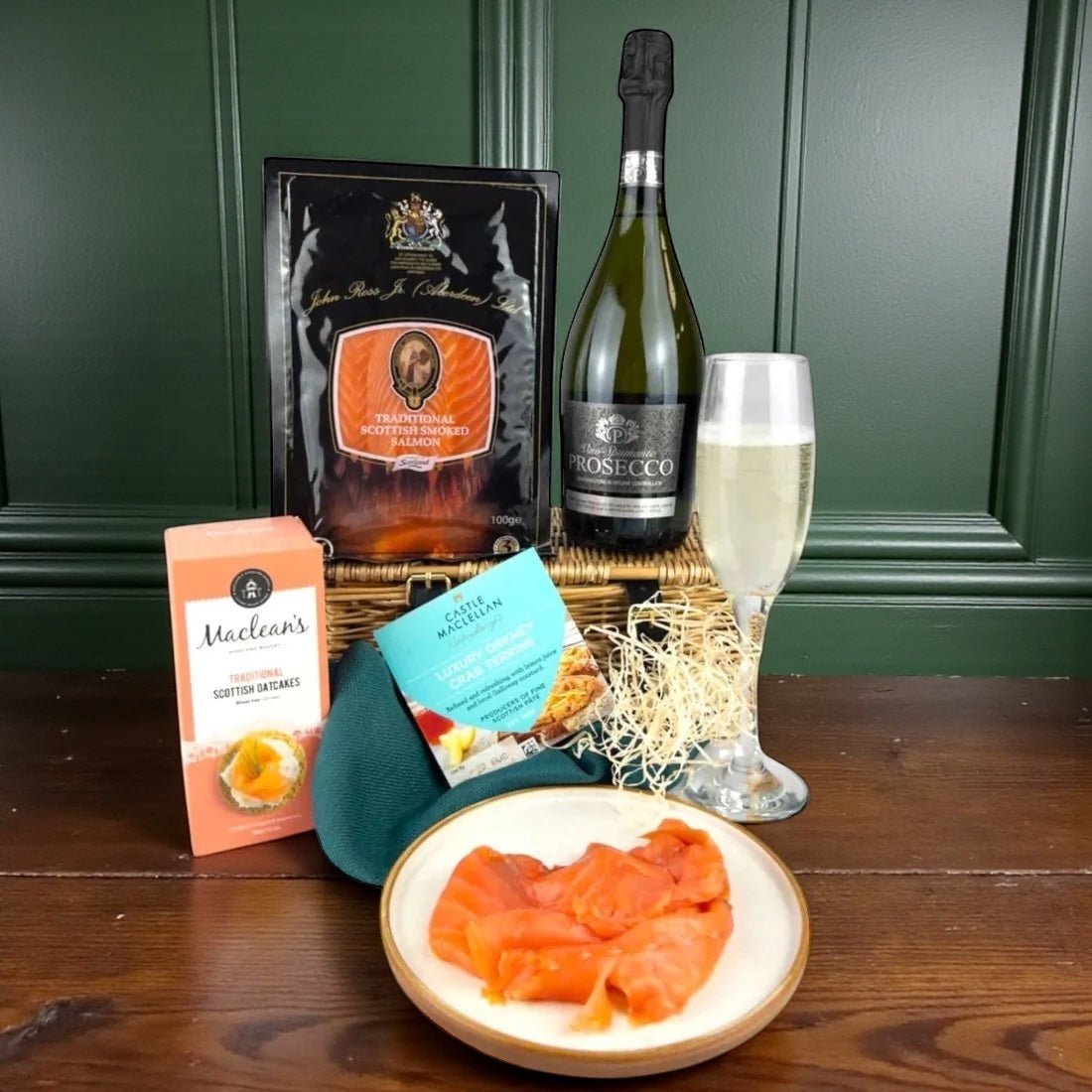 Prosecco, Lobster & Smoked Salmon Hamper - Scottish Hampers