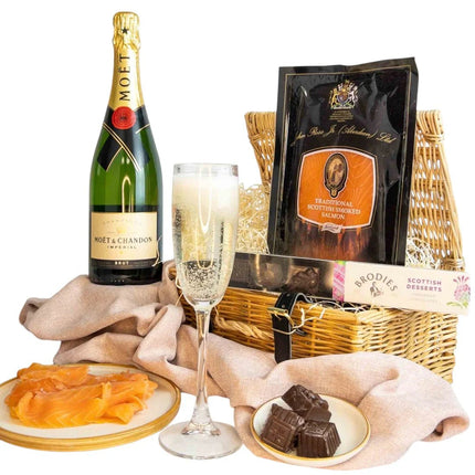 Luxury Scottish smoked salmon hampers featuring John Ross Jr and Campbells & Co salmon, paired with fine wines, oatcakes, cheeses, and artisan treats — ideal for elegant gifting UK-wide.