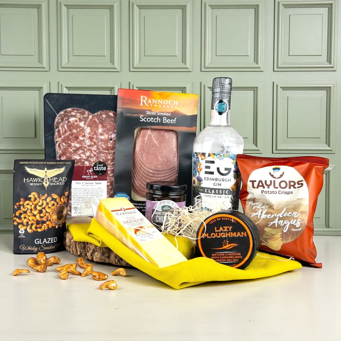 Edinburgh Gin and Snack Gift Hamper - Scottish Hampers