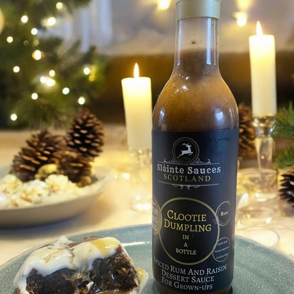 Clootie Dumpling in a Bottle - Scottish Hampers
