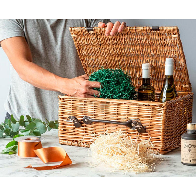 Traditional Wicker Hamper Medium - Scottish Hampers