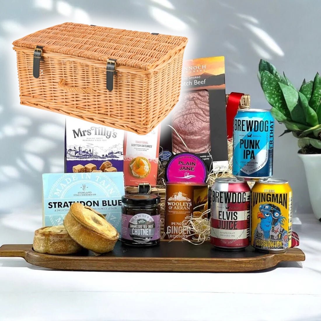 The Brewer’s Banquet Hamper - Scottish Hampers