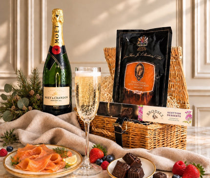 Champagne, Smoked Salmon & Chocolate Gift Hamper - Scottish Hampers