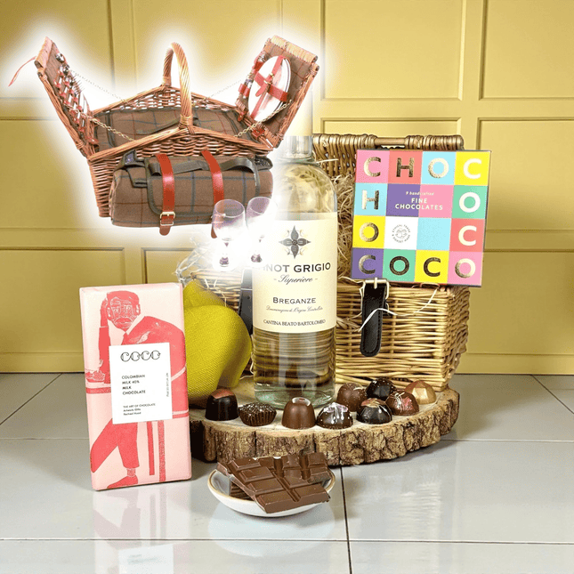 White Wine & Chocolates - Scottish Hampers