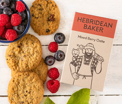 Mixed Berry Oaties Hebridean Baker - Scottish Hampers