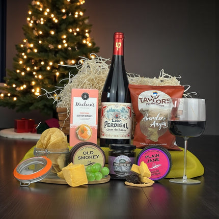 The Cairngorms Christmas Hamper - Scottish Hampers