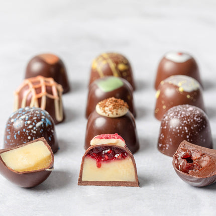 9 Piece Chocolate Selection Box - Scottish Hampers