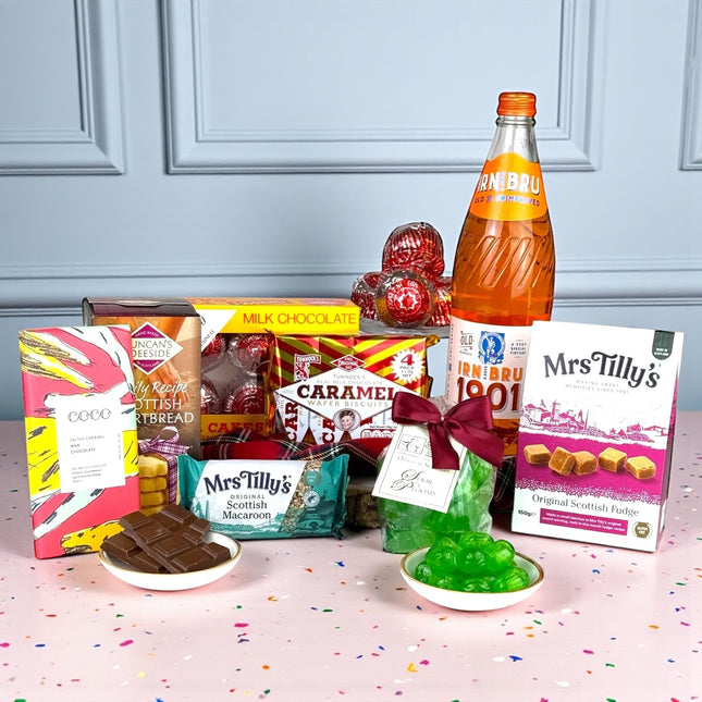Wee Yin Scottish Treats Box - Scottish Hampers