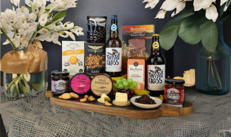 Cheese and Wine Hampers, That Delights the Senses